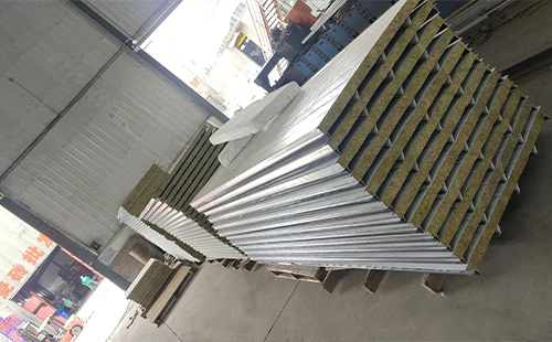 厂房改造选黄南彩钢岩棉夹芯板：防火厚度怎么挑